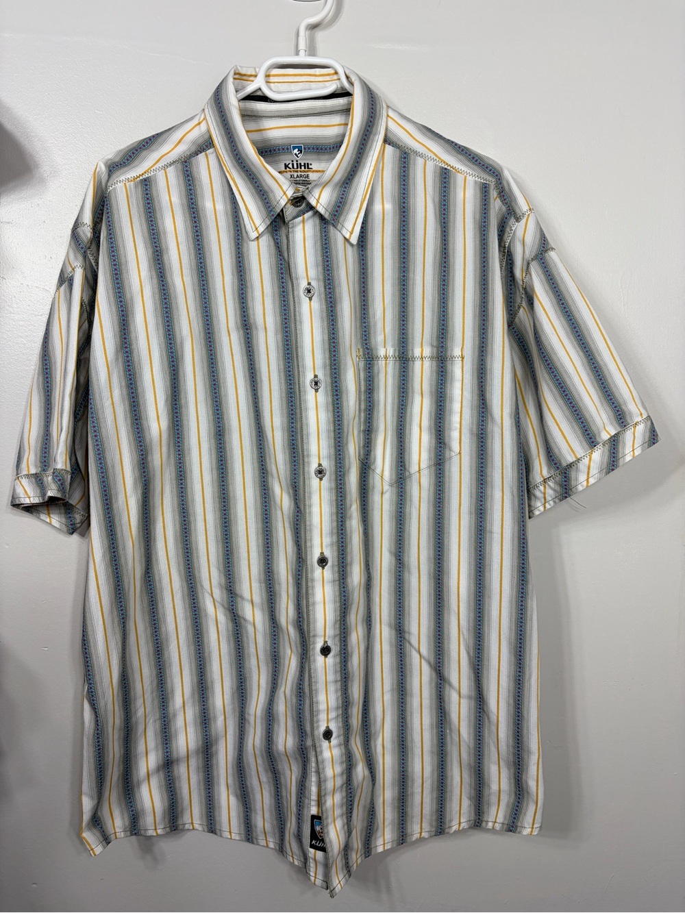KUHL Men's XL Aztec Stripe Short Sleeve Button Down Shirt Hiking Outdoor